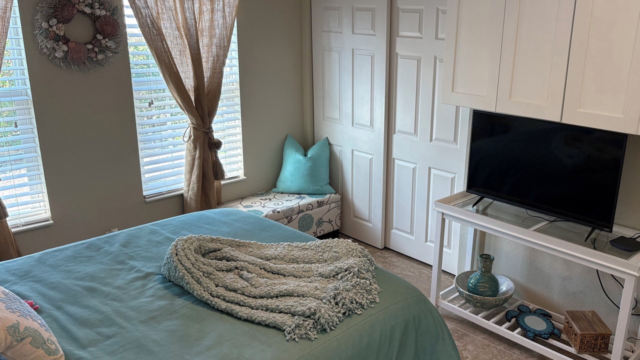 Photo of Bedroom in Isles of Capri