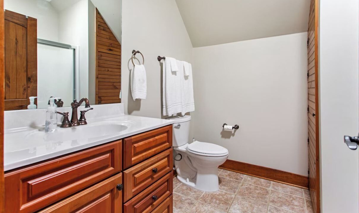 Photo of Bathroom in Saxony Forest