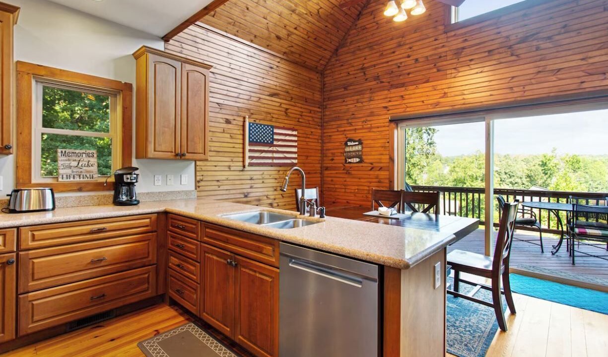 Photo of Kitchen in Saxony Forest