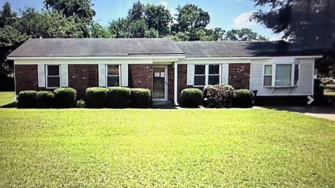 Photo of Outdoor in Fayetteville