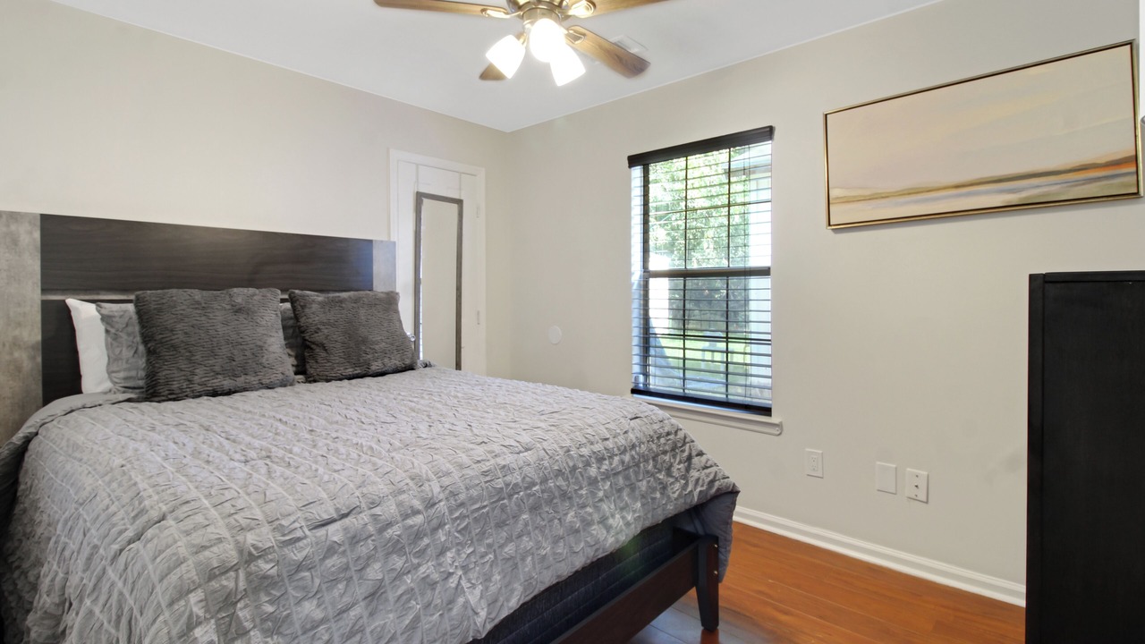 Photo of Bedroom in Garden City