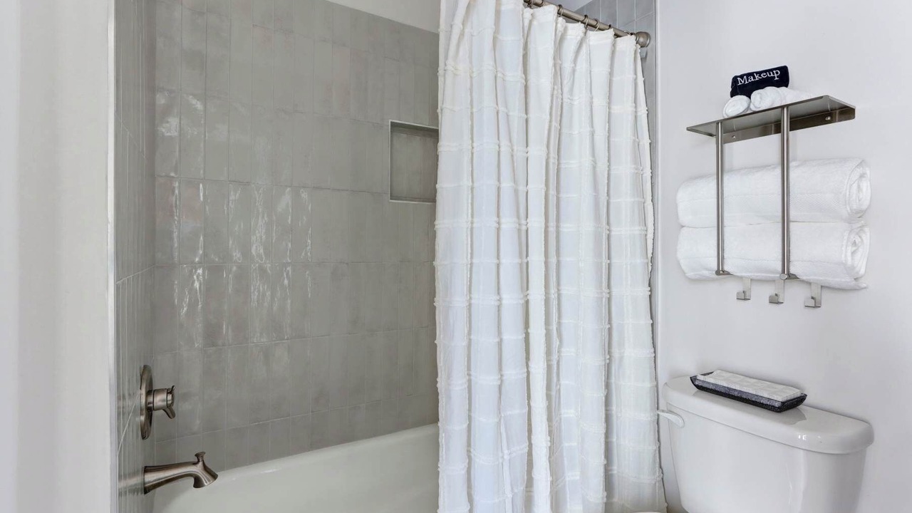 Photo of Bathroom in Hitch Village - Fred Wessels Homes