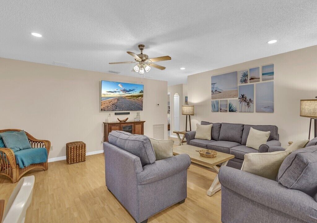 Photo of Livingroom in Vero Beach South