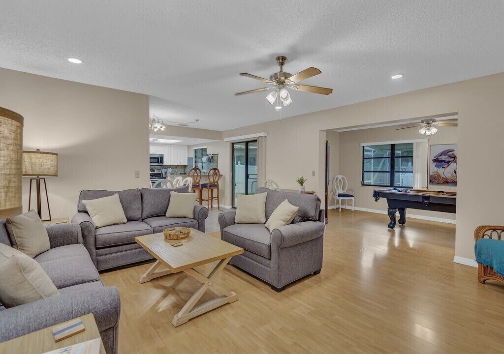 Photo of Livingroom in Vero Beach South