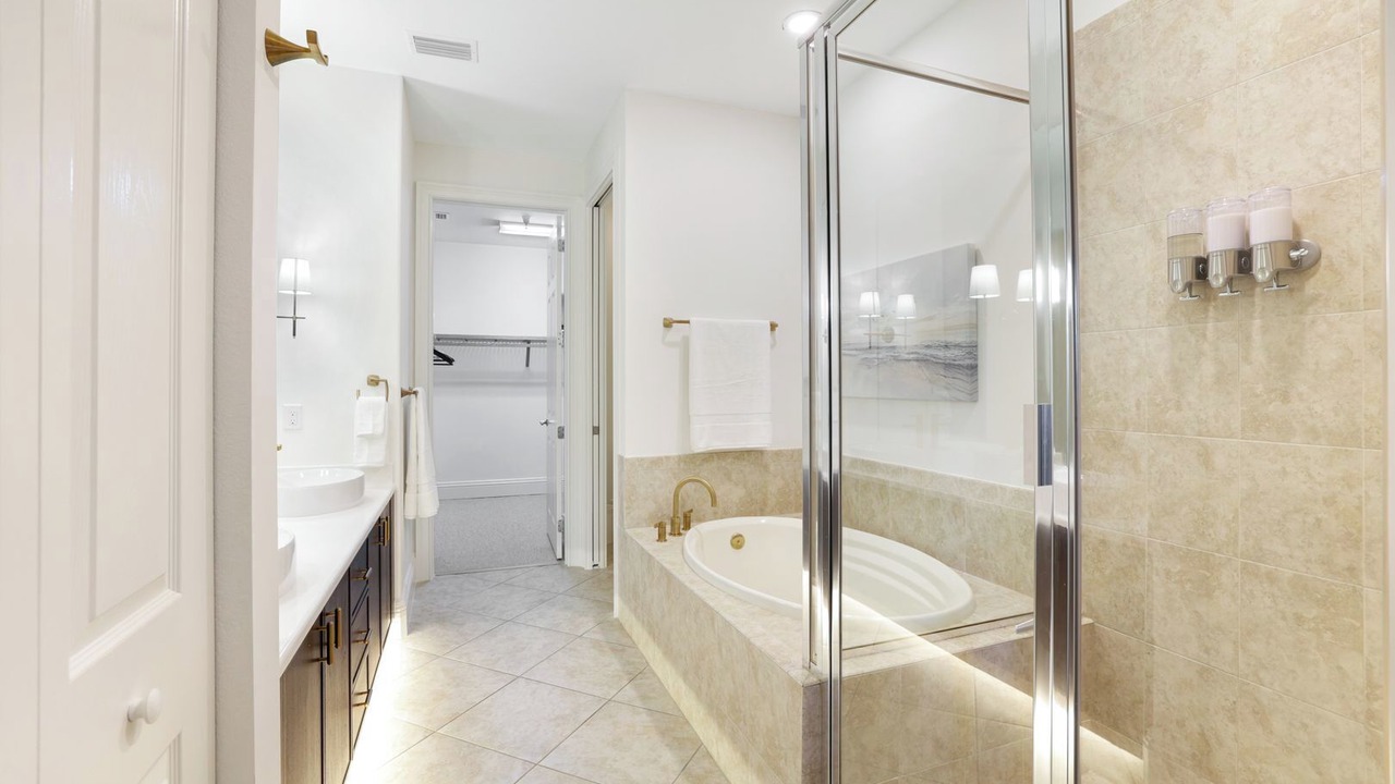 Photo of Bathroom in Ole