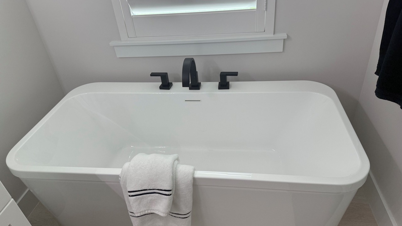 Photo of Bathroom in Isles of Capri