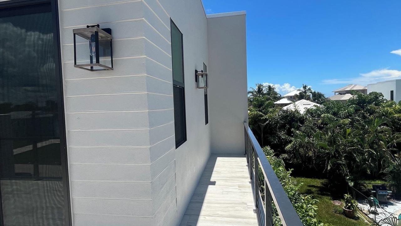Photo of Patio Balcony in Isles of Capri