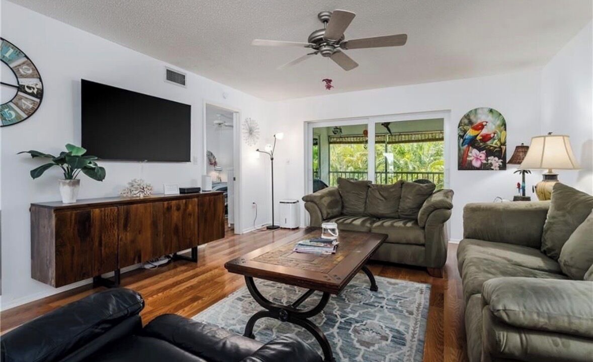 Photo of Livingroom in Lely Golf Estates