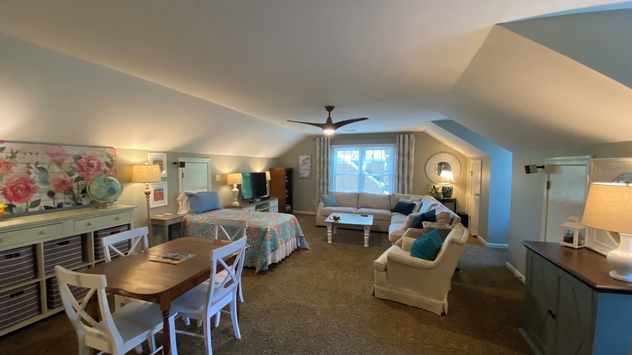 Photo of Bedroom in Evans