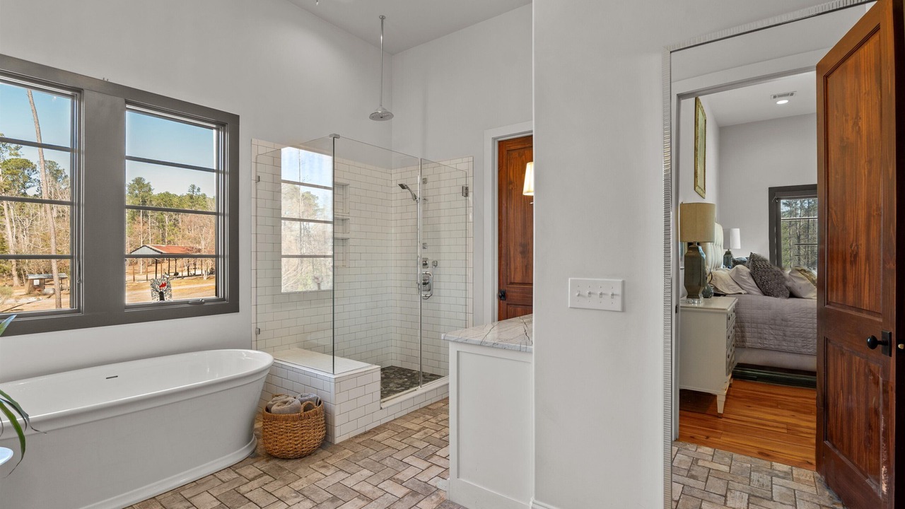 Photo of Bathroom in Appling