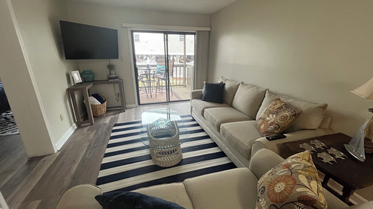 Photo of Livingroom in White Lake