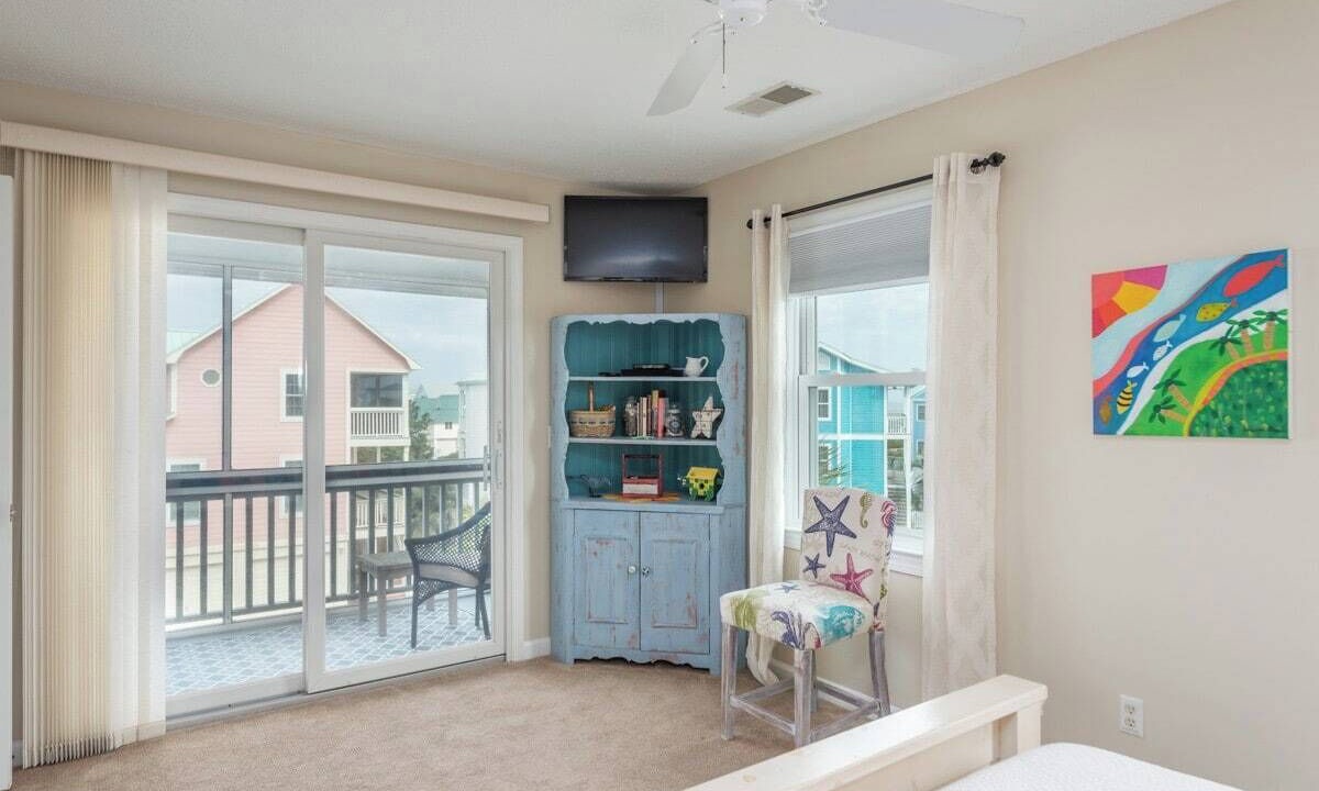 Photo of Bedroom in Oceanmarsh Subdivision