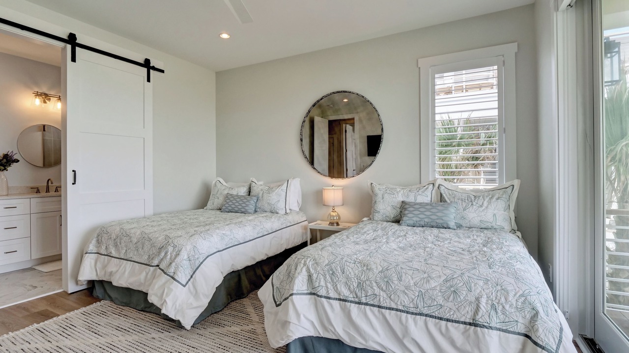 Photo of Bedroom in Wrightsville Beach