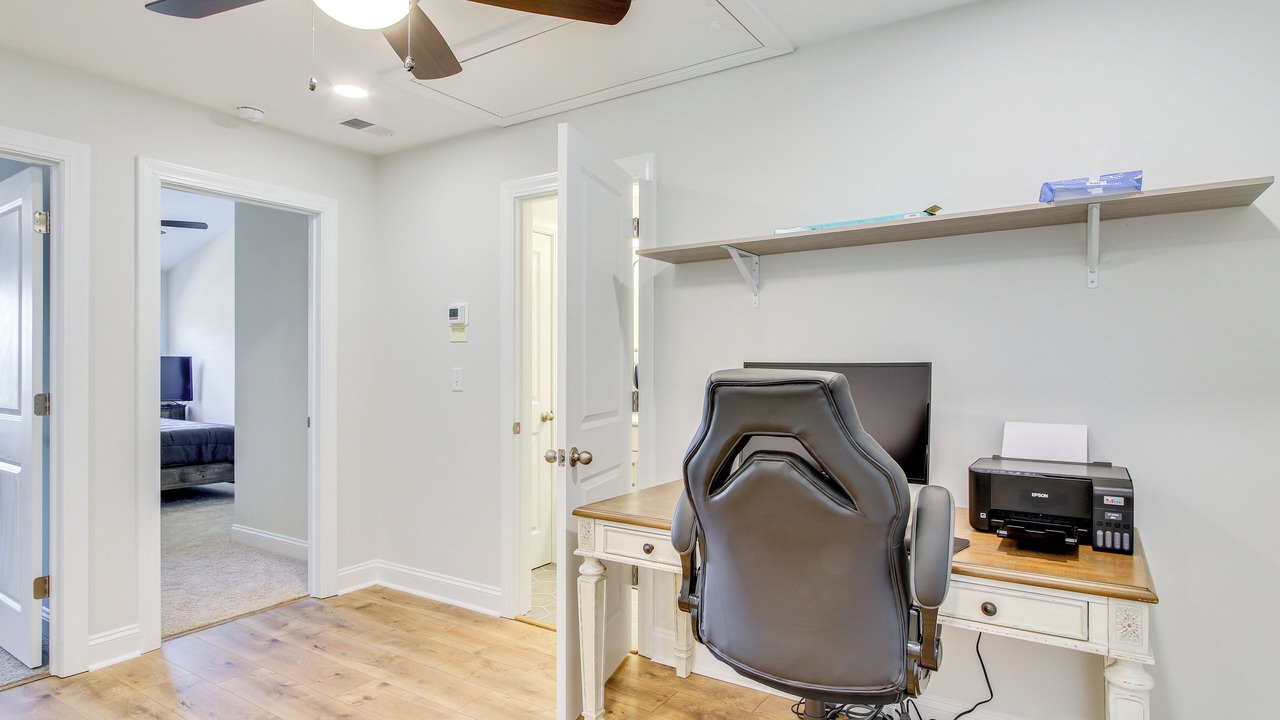 Photo of Bedroom in Greenwood