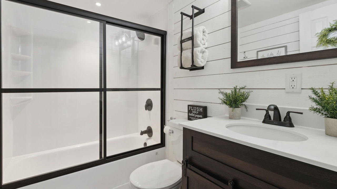 Photo of Bathroom in Yulee