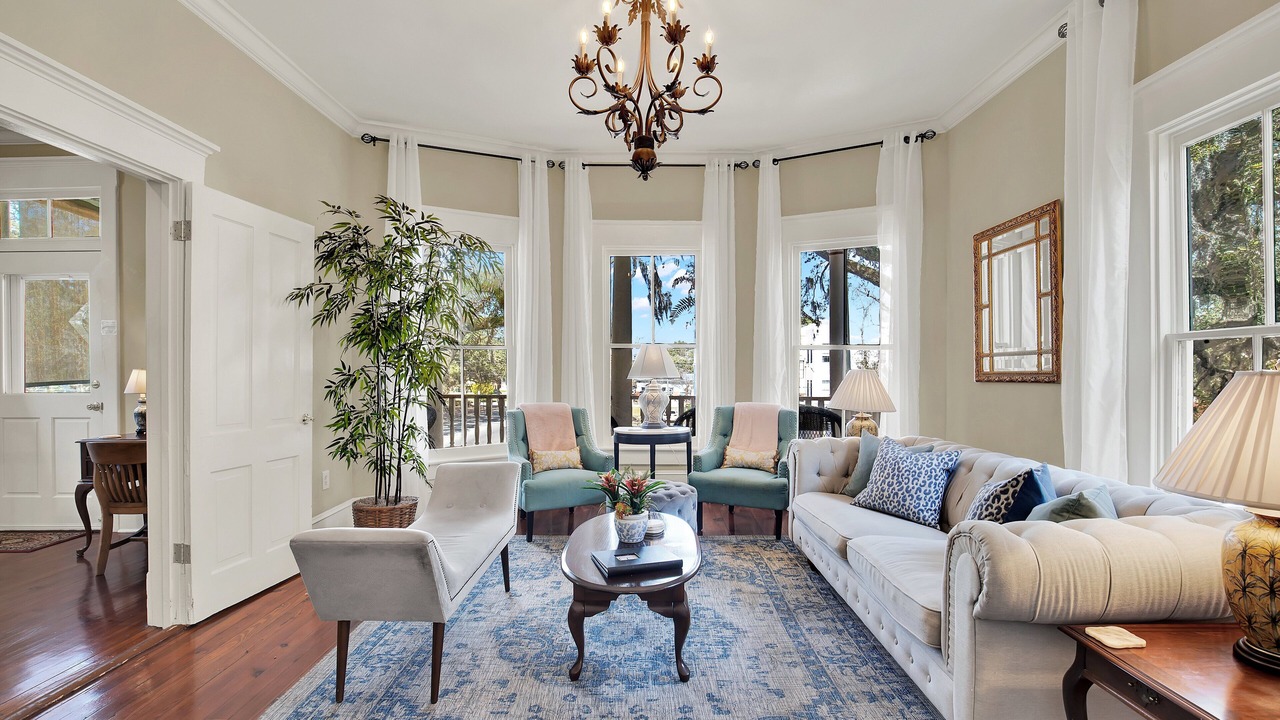 Photo of Livingroom in Metropolitan