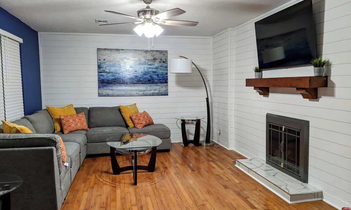 Photo of Bedroom in Savannah