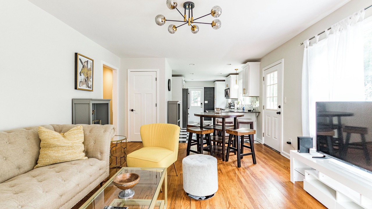 Photo of Livingroom in Raleigh