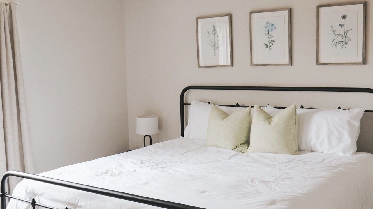 Photo of Bedroom in Taylors