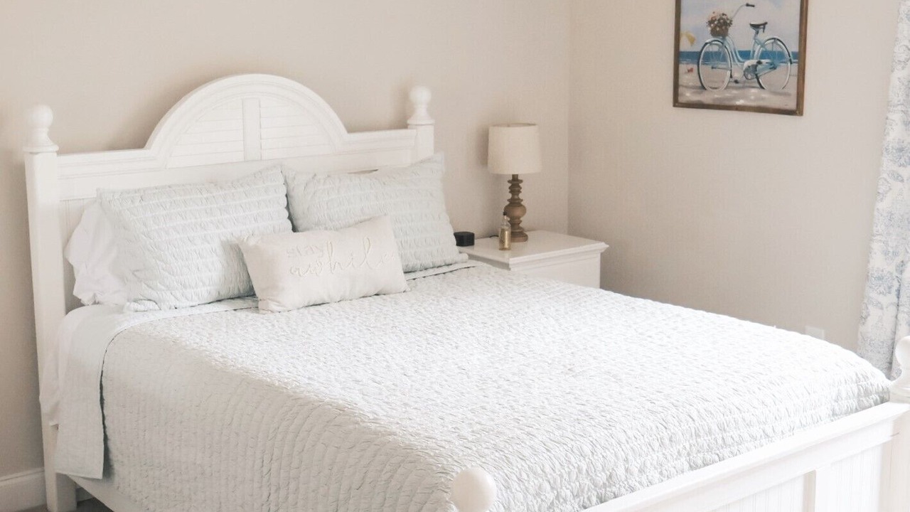 Photo of Bedroom in Taylors