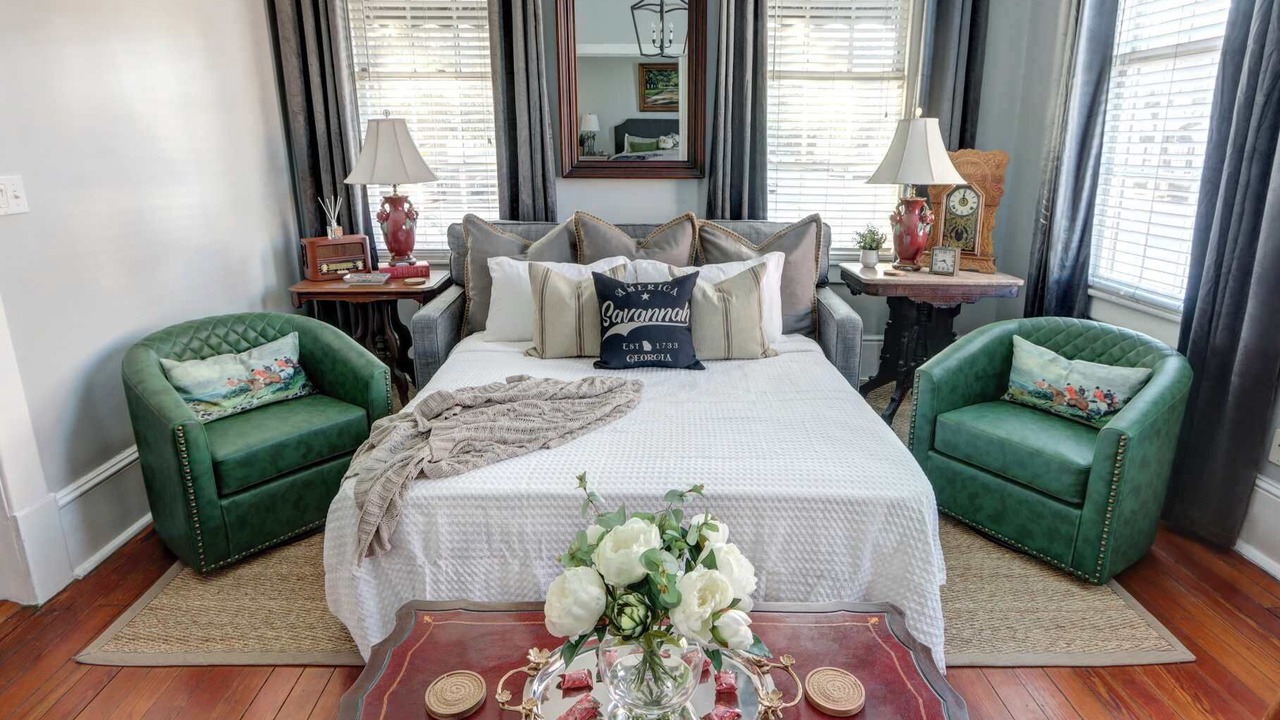 Photo of Bedroom in Hitch Village - Fred Wessels Homes