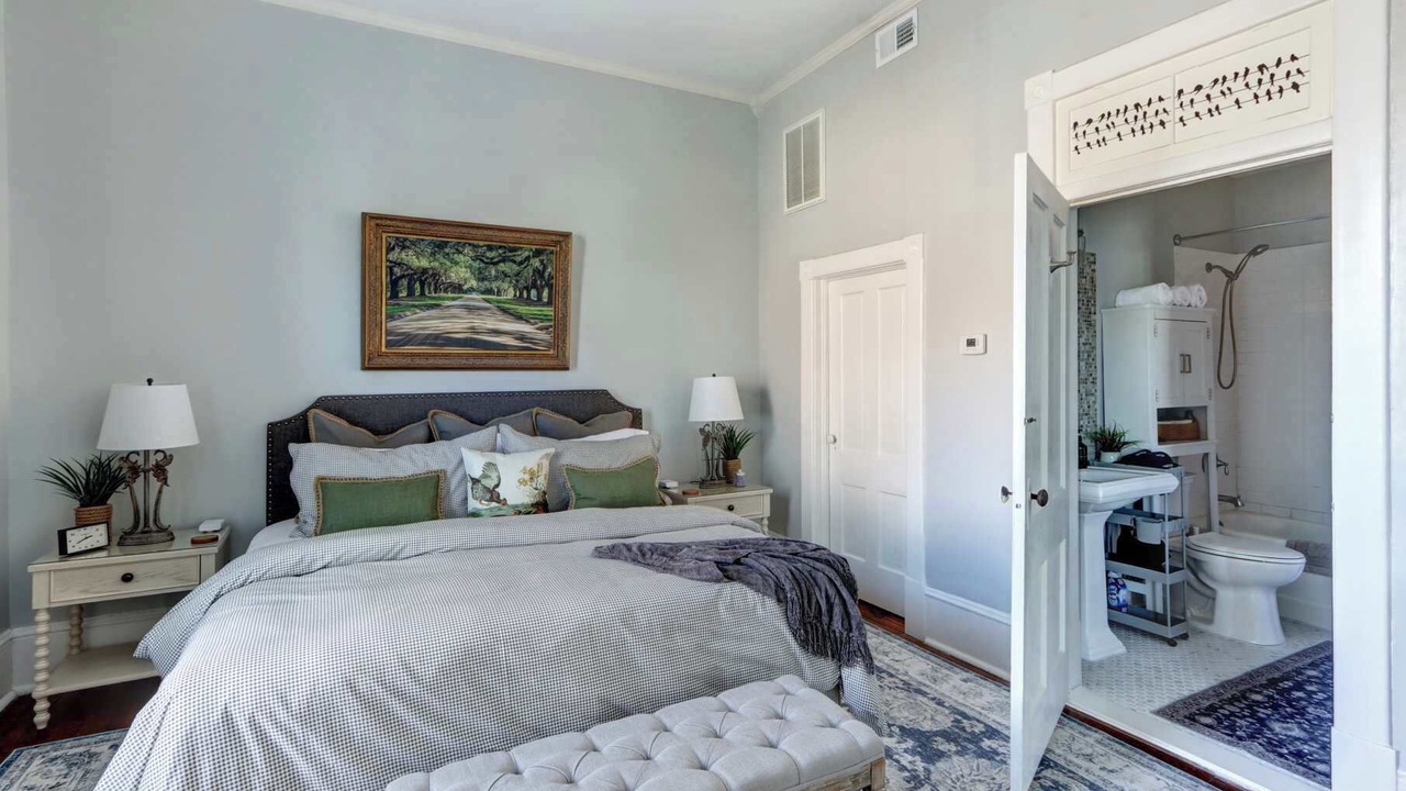 Photo of Bedroom in Hitch Village - Fred Wessels Homes