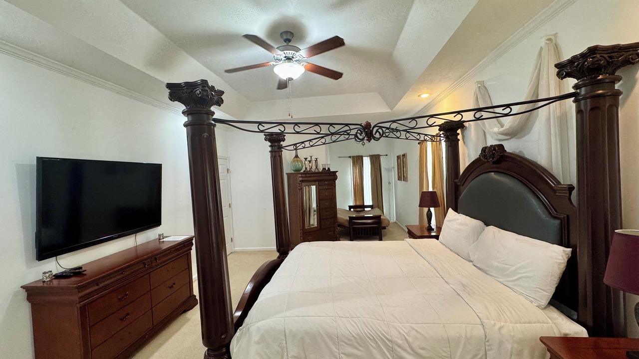 Photo of Bedroom in Grovetown