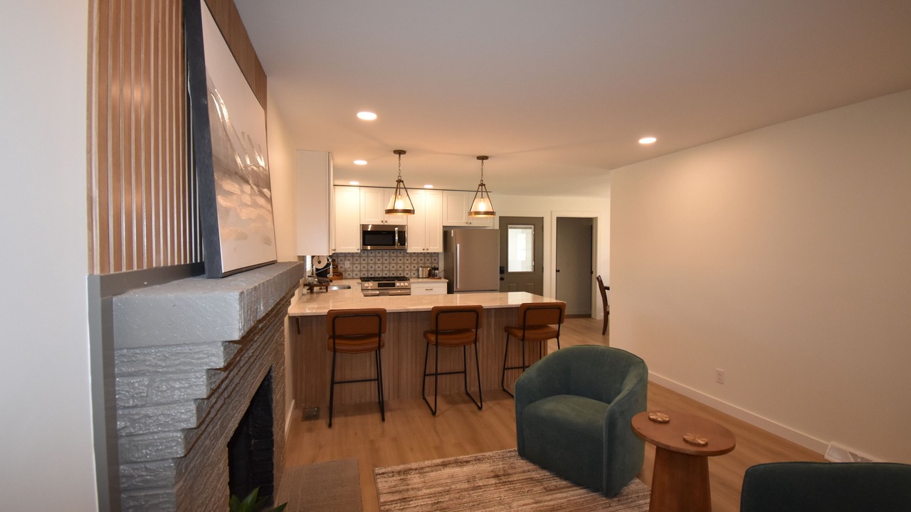Photo of Livingroom in Taylors