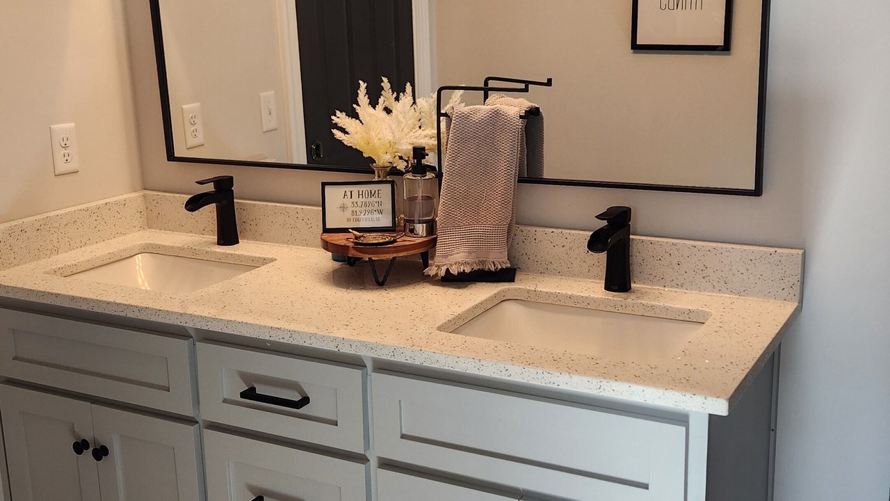 Photo of Bathroom in Edgefield