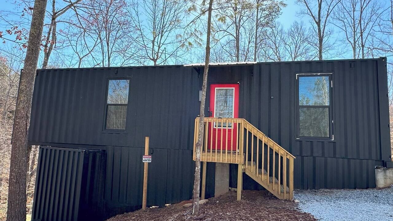 Photo of Outdoor in Six Mile