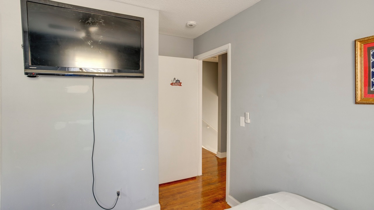 Photo of Bedroom in Columbia