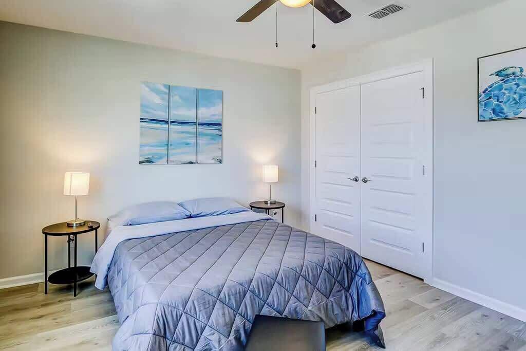 Photo of Bedroom in Palmetto Dunes