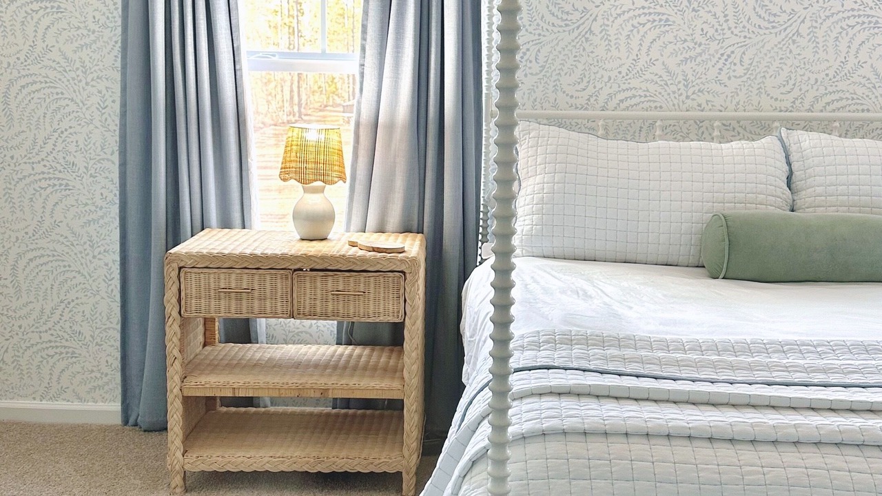 Photo of Bedroom in Summerville