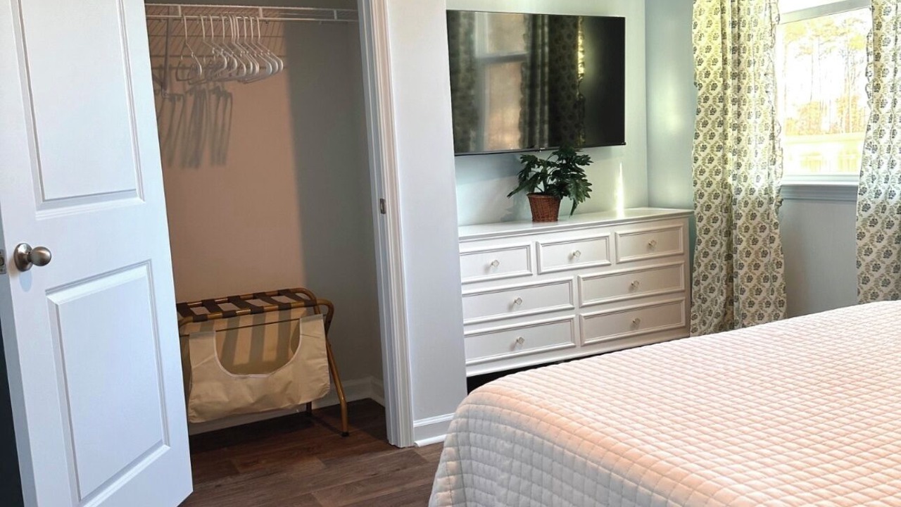 Photo of Bedroom in Summerville