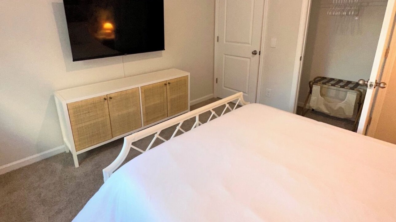Photo of Bedroom in Summerville