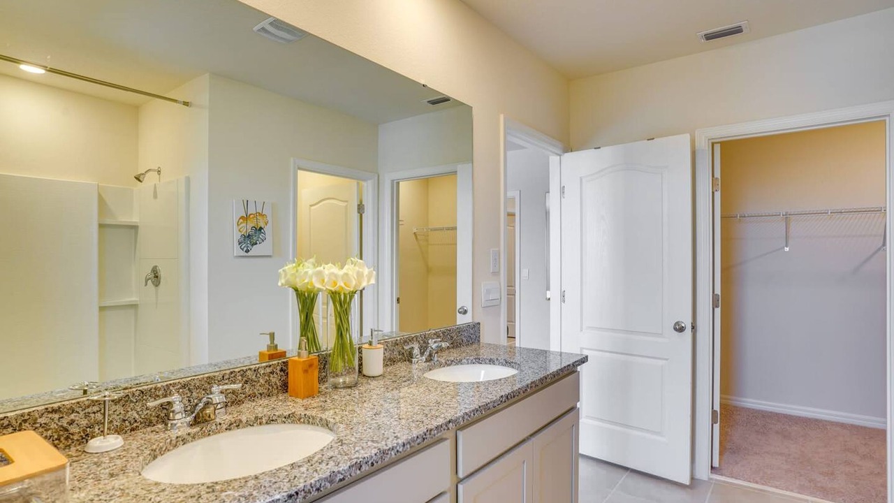 Photo of Bathroom in Haines City