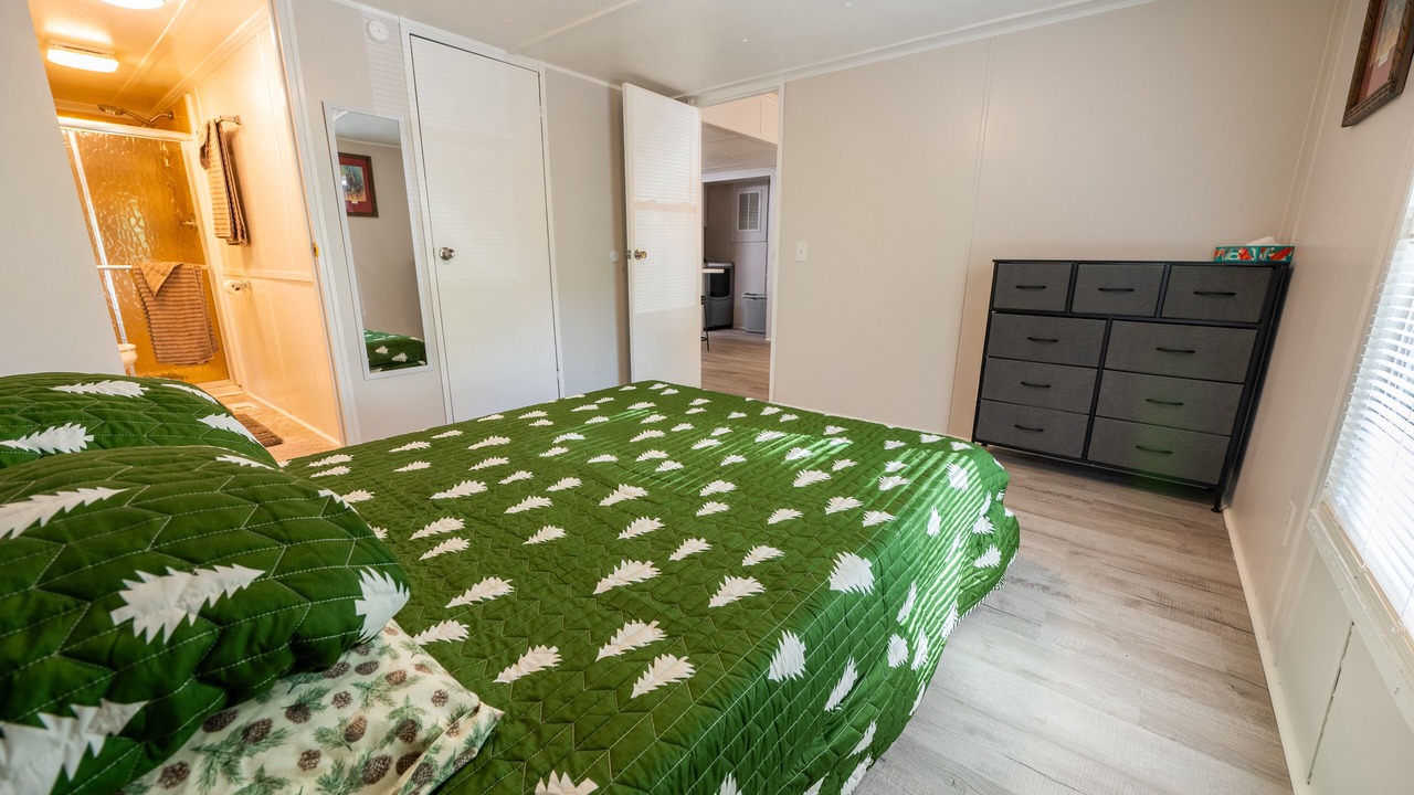 Photo of Bedroom in Aiken