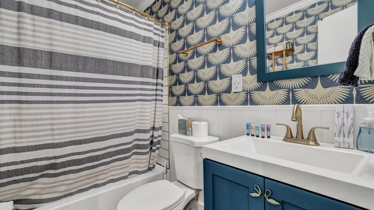 Photo of Bathroom in Savannah Victorian District