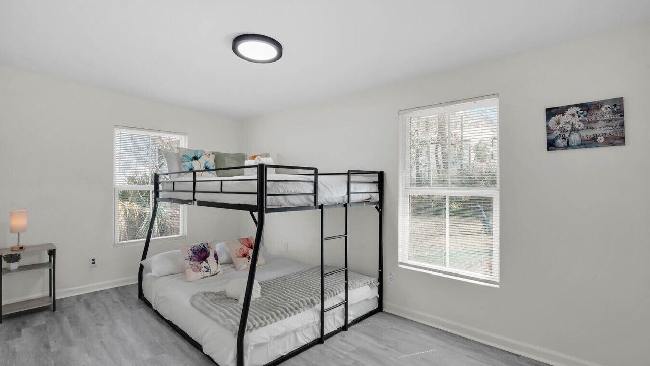 Photo of Bedroom in Victory Heights