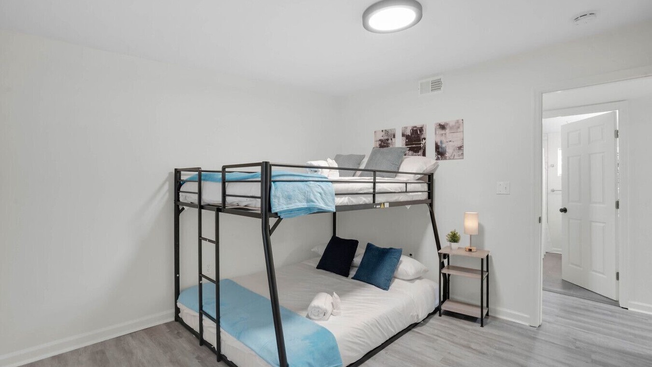 Photo of Bedroom in Victory Heights