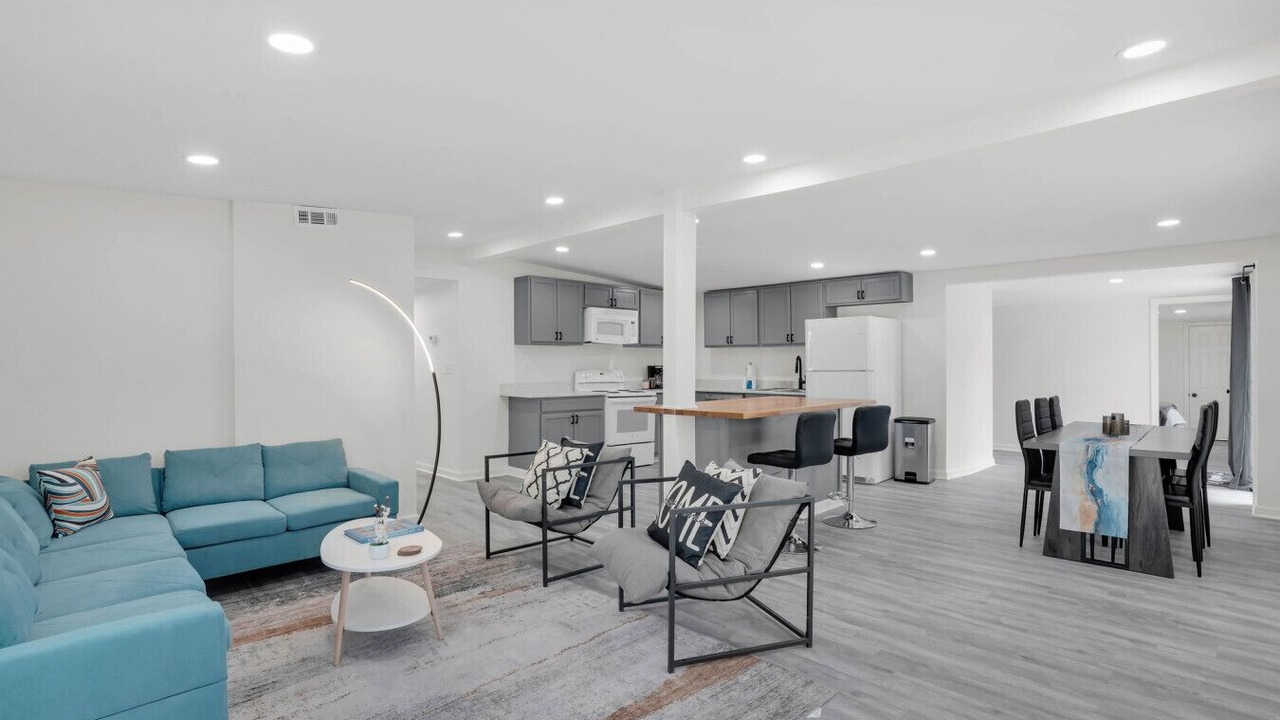 Photo of Livingroom in Victory Heights