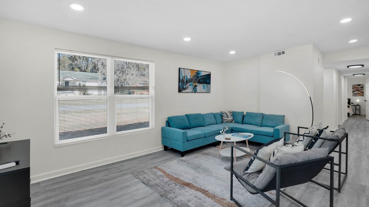 Photo of Livingroom in Victory Heights
