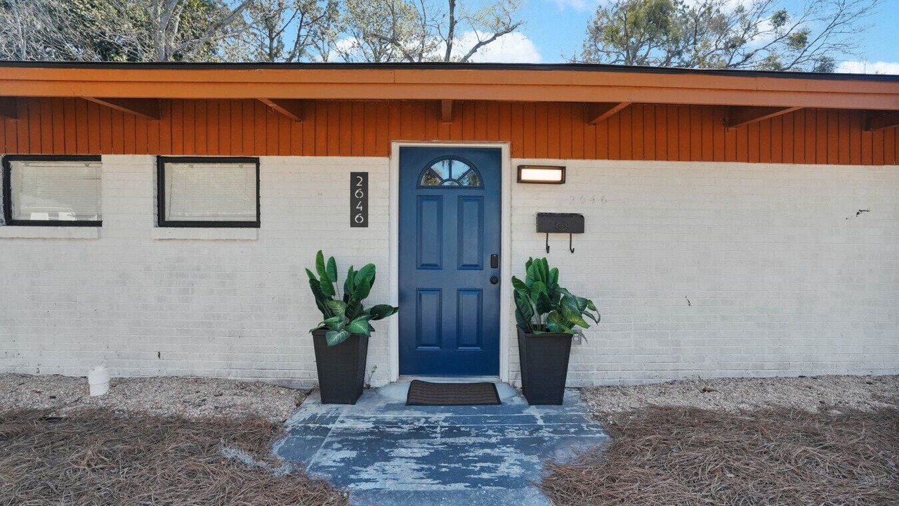 Photo of Outdoor in Victory Heights