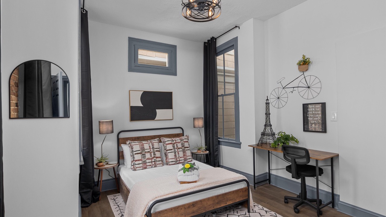 Photo of Bedroom in Olde Town Augusta