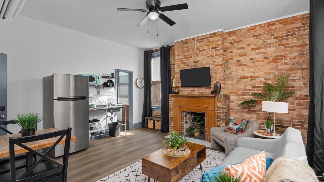 Photo of Livingroom in Olde Town Augusta