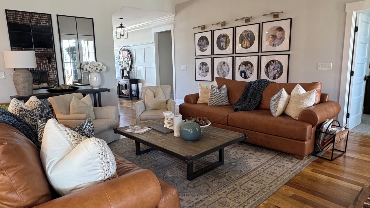 Photo of Livingroom in Appling