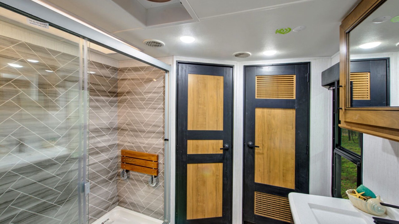 Photo of Bathroom in Winterville