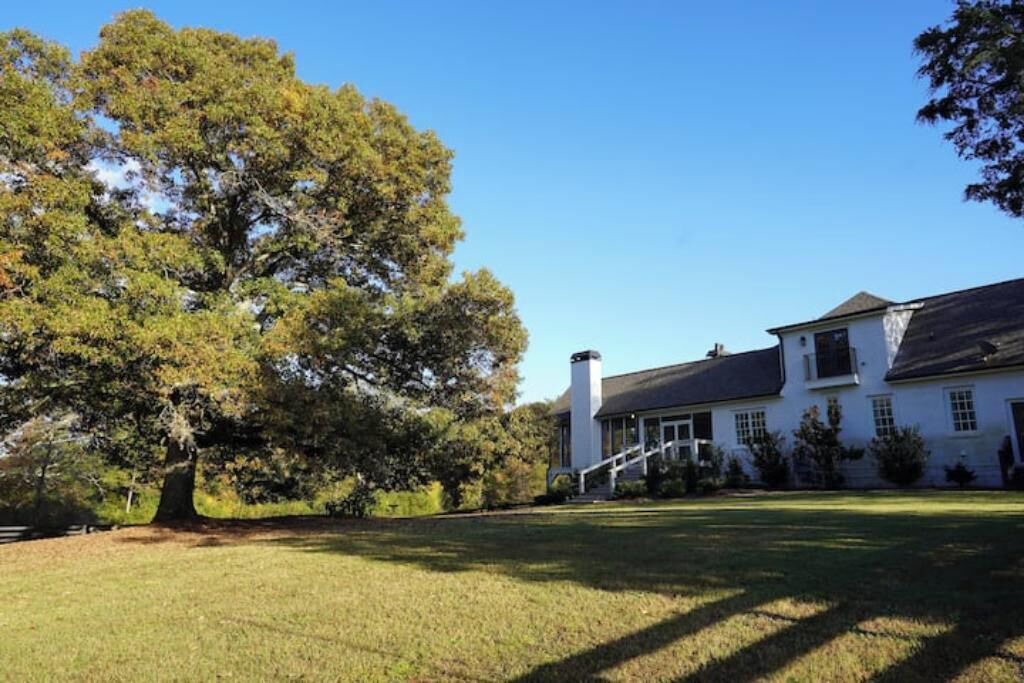 Photo of Outdoor in Bogart