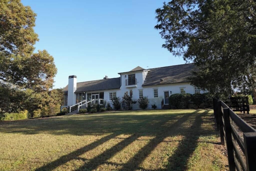 Photo of Outdoor in Bogart