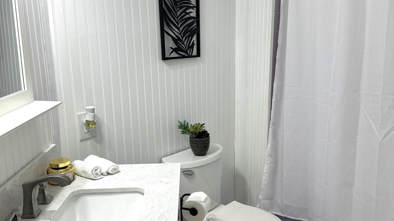 Photo of Bathroom in National Hills